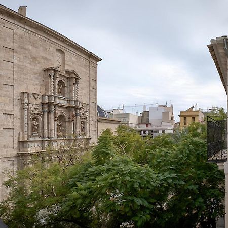 Apartamento Soleado En Plaza Del Carmen فالنسيا المظهر الخارجي الصورة