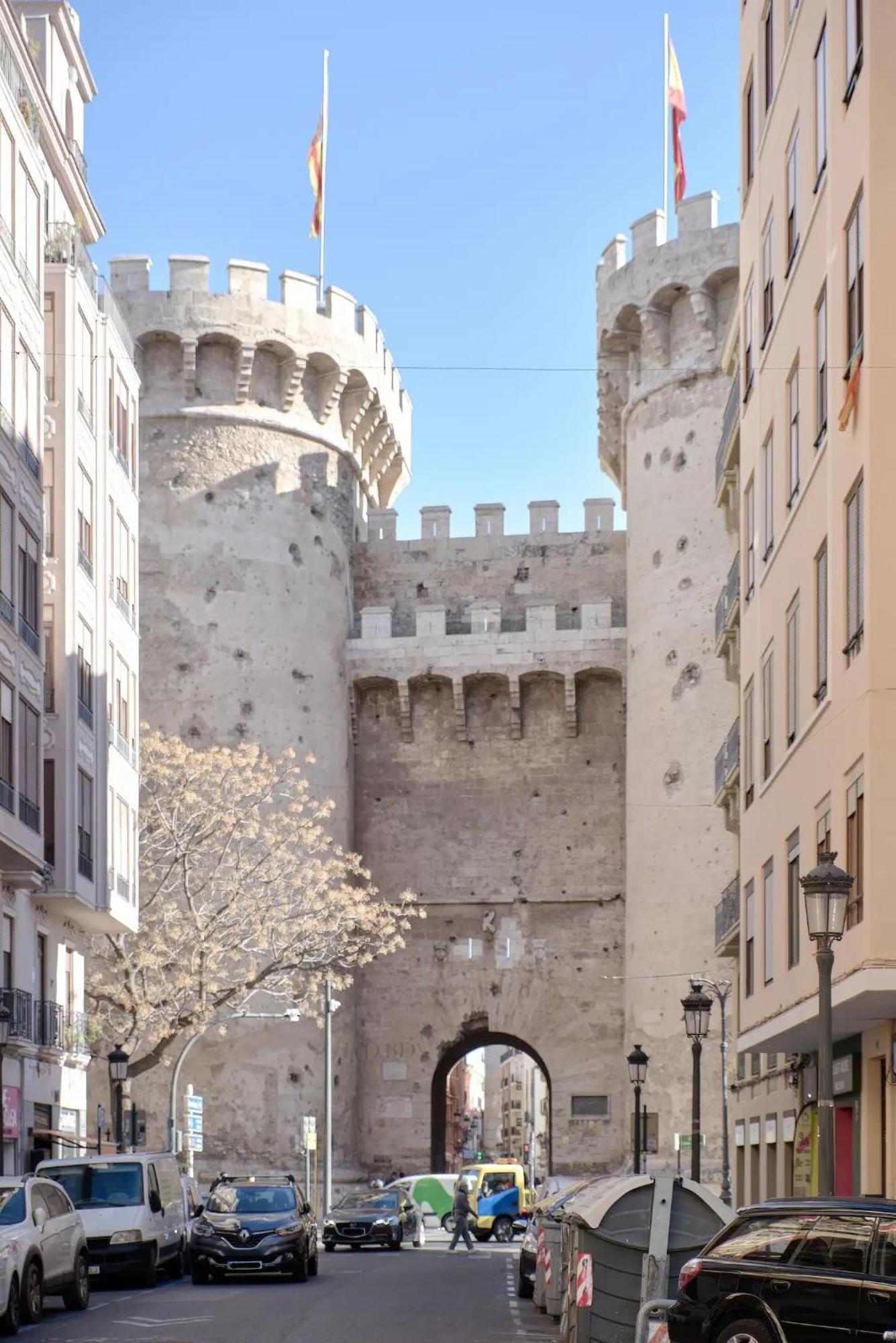 Apartamento Soleado En Plaza Del Carmen فالنسيا المظهر الخارجي الصورة