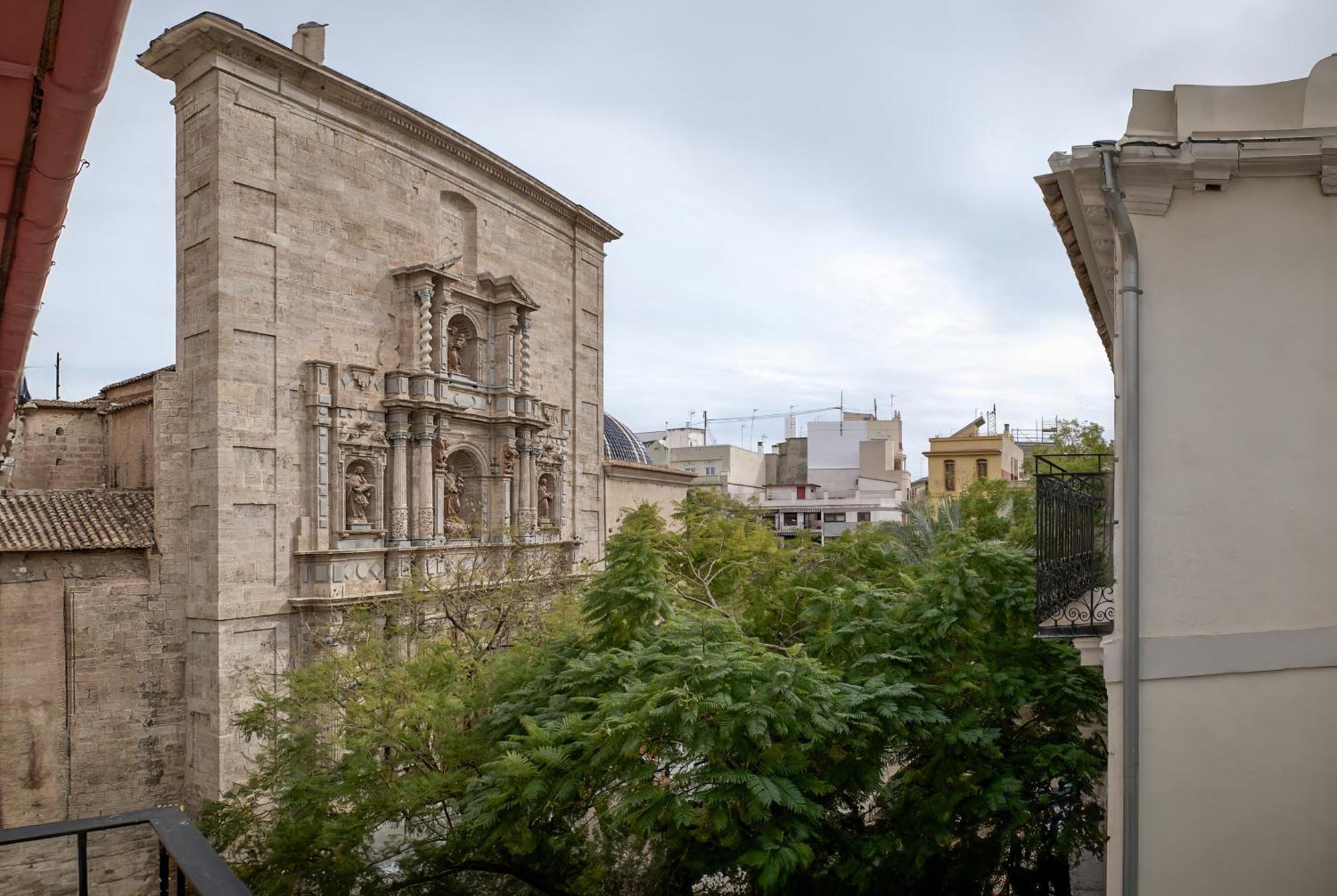 Apartamento Soleado En Plaza Del Carmen فالنسيا المظهر الخارجي الصورة