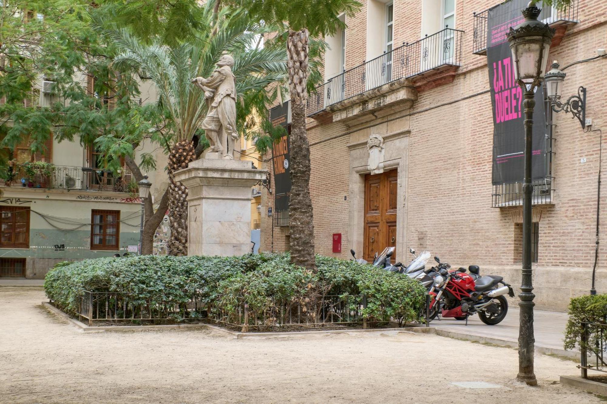 Apartamento Soleado En Plaza Del Carmen فالنسيا المظهر الخارجي الصورة