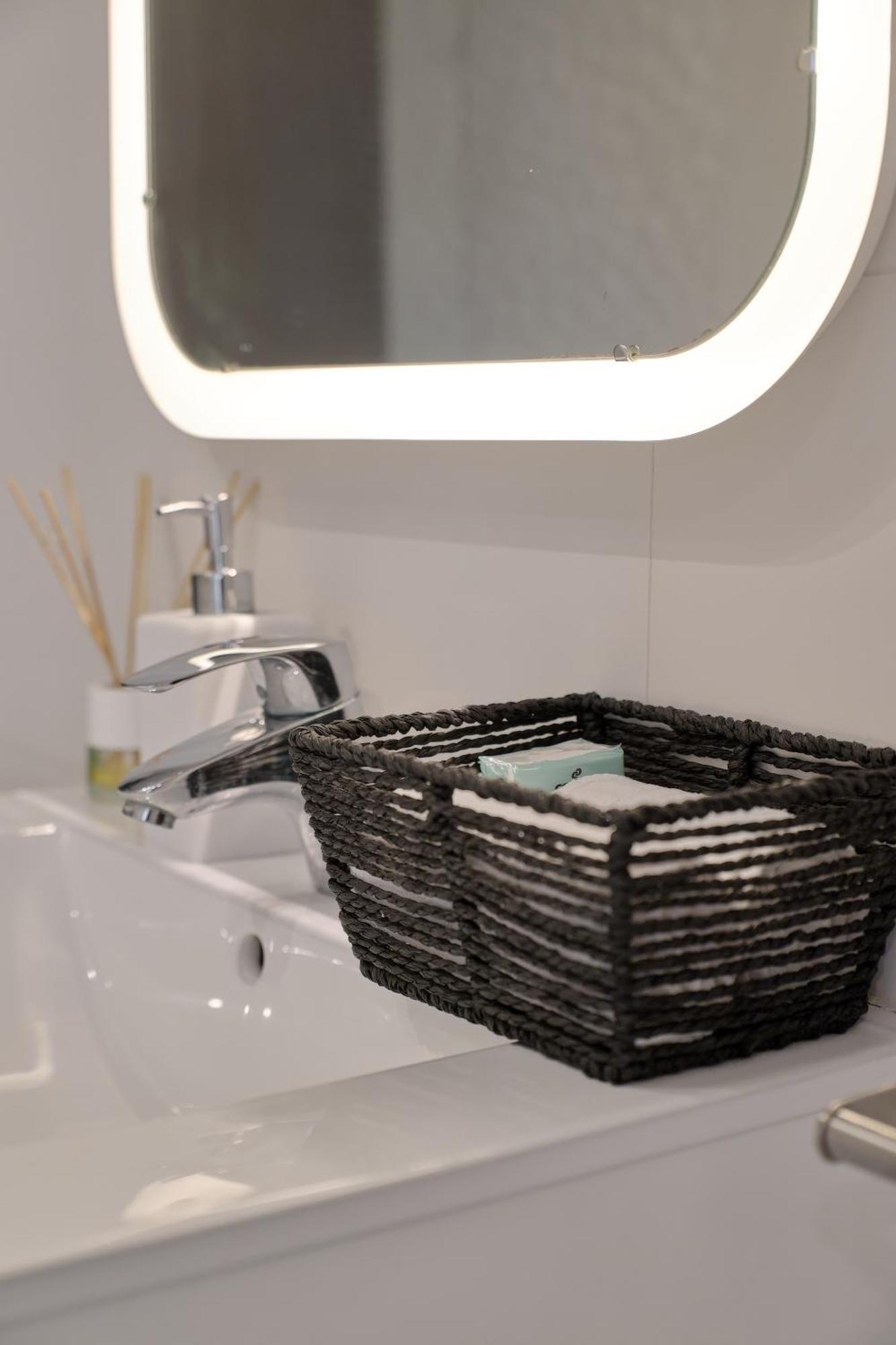 Apartamento Soleado En Plaza Del Carmen فالنسيا المظهر الخارجي الصورة